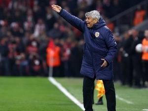 Ali Ece, Mircea Lucescu ile olan an�s�n� anlatt�!