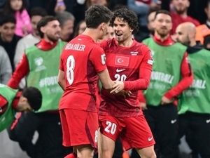 Ferdi Kad�o�lu, Romanya’ya att�� gol� anlatt�: “Arda ile konu�mu�tuk”