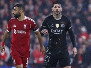 Liverpool evinde y�k�ld�: Tur Paris Saint-Germain’in