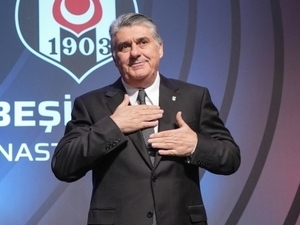 Serdal Adal�’dan 23 Nisan mesaj�!