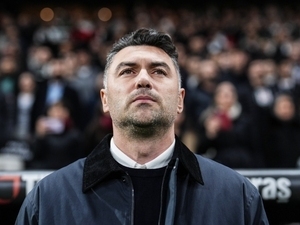 Burak Y�lmaz, Lille’in ba��na ge�iyor