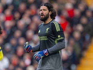 Juventus, Alisson Becker’le s�z kesti