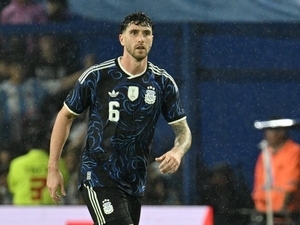 Fenerbah�e ve Be�ikta�’a transferde zorlu rakipler