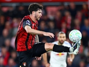 Tottenham’dan Senesi ile prensip anla�mas�!