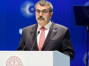 LGS’ye D�nya Kupas� ayar�; Bakan Tekin a�klad�