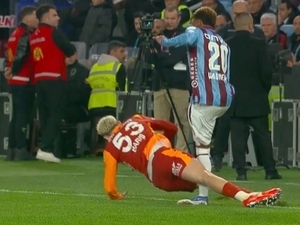 SKANDAL! SKANDAL! SKANDAL!