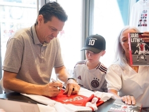 Jari Litmanen, 55 ya��nda futbola geri d�nd�!