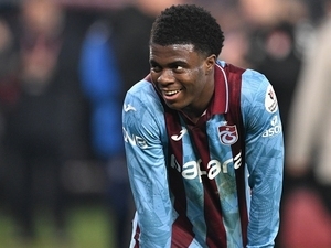 Trabzonspor’un oyuncusundan olay payla��m: “Siz T�rkler �rk�s�n�z!”