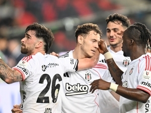 Be�ikta�, Gaziantep FK’yi ilk yar�da buldu�u gollerle ge�ti