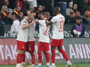 �orum FK, S�per Lig’e y�kseldi!