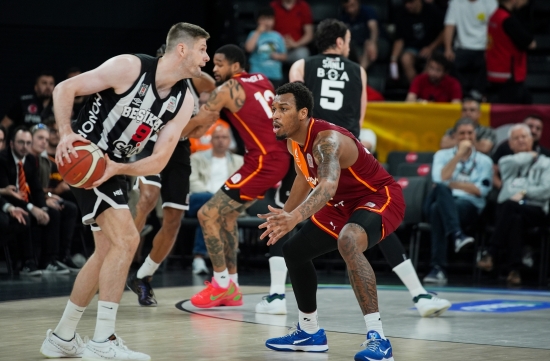 Derbide kaybettik – Futbol – Basketbol