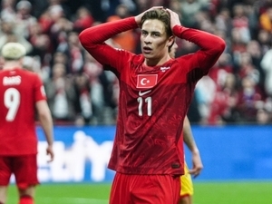D�nya Kupas�’na g�nler kala Milli Tak�m’a Kenan Y�ld�z �oku