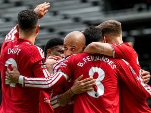 Manchester United, �� puan� �� golle ald�