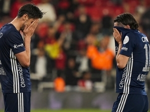Antalyaspor’da ‘okunmu� su’ krizi – Futbol