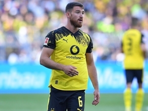 Salih �zcan, Borussia Dortmund’dan resmen ayr�ld�
