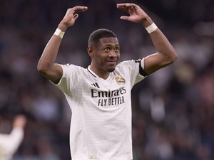 Real Madrid’in y�ld�z� Kartal oluyor!