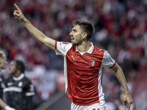 Demir Ege T�knaz att�, Braga son nefeste kazand�!