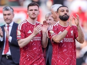 Fenerbah�e ve Be�ikta�’� �zen haber: Andrew Robertson!