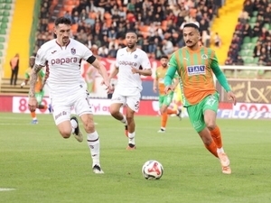 Be�ikta�, �brahim Kaya’y� takibe ald�!