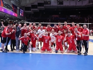 Filenin Efeleri set vermeden kazand�