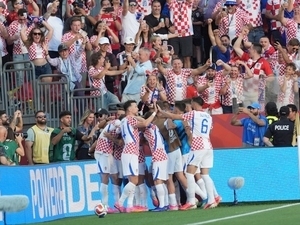 Budimir att�, H�rvatistan, Panama’ya kar�� kazand�!