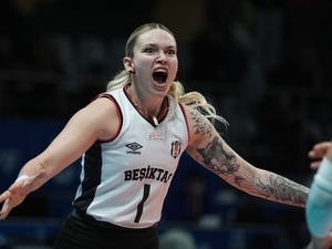 Be�ikta� Kad�n Voleybol Tak�m�, Julia Szczurowska’ya veda etti – Futbol