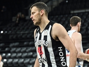 Be�ikta� GA�N’de Ante Zizic ameliyat edilecek