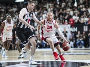 Be�ikta� GA�N, Kanadal� basketbolcusu Conor Morgan’�n s�zle�mesini yeniledi