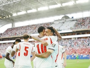 �ngiltere, Bellingham’la yar� finale y�kseldi!