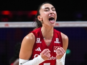 Hande Balad�n: “Birbirimizi sahada ittirdik”
