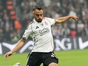 G�khan Sazda�, �orum’a transfer oluyor
