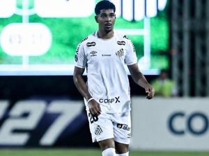 Be�ikta�’a gen� stoper Joao Ananias