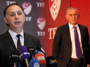 MHK’den hakemlere yeni faul standard�: Art�k kolay faul yok
