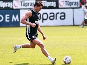 Dusan Vlahovic ilk antrenman�na �kt�!
