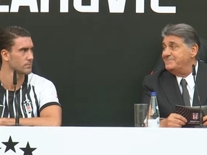 Be�ikta�’ta Vlahovic’ten taraftara �ampiyonluk mesaj�