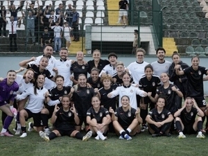 Be�ikta� Kad�n Futbol Tak�m� galibiyetle ba�lad�
