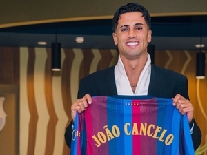 Barcelona, Joao Cancelo’yu a�klad�! – Futbol