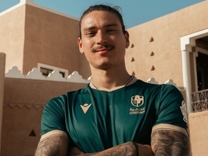 Al Diriyah, Darwin Nunez’i a�klad�!