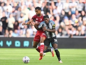 Liverpool, puan� son anda kurtard�!