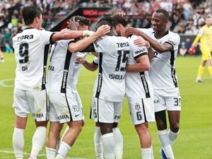 Be�ikta�, Avrupa’da “dalya” pe�inde – Futbol