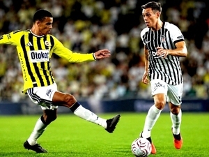 18 futbolcu ilk derbi heyecan�n� ya�ayacak