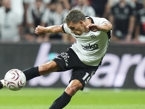 Leandro Trossard, Be�ikta�’ta ilki ya�ad�!