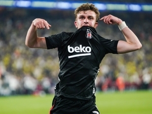 Be�ikta�’ta R�dvan Y�lmaz geli�mesi! – Futbol