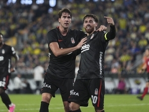Be�ikta�’ta tablo tersine d�nd� – Futbol