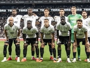 Be�ikta�’�n Dolmabah�e’de bile�i b�k�lm�yor! – Futbol
