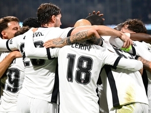 Be�ikta�’�n iki y�ld�z�na Premier Lig’den yak�n takip