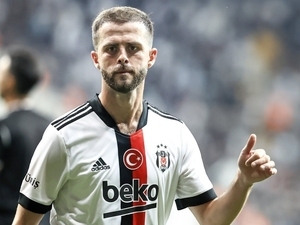 Miralem Pjanic: “Yak�nda geri d�nece�im”