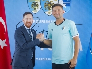 S�per Lig’de yeni transferlerin ya� ortalamas� 25,01