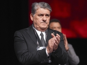 Serdal Adal�, primi 1,5 milyon Euro’ya �kard�, Orkun K�k� itiraz etti!