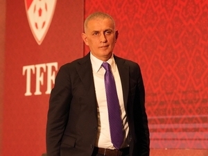 TFF’den resmi a�klama: Montella ve se�im!